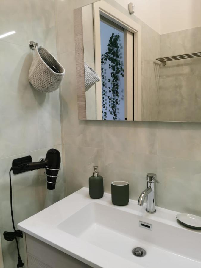 Comfort Apartment And Terrace Nel Cuore Di Bari Zewnętrze zdjęcie